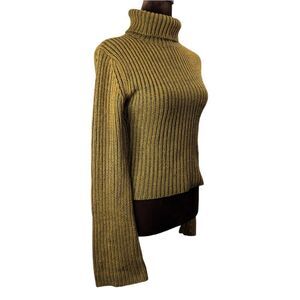 Nwot Anthropologie ICHI Mustard green bell -sleeved cropped turtleneck size S